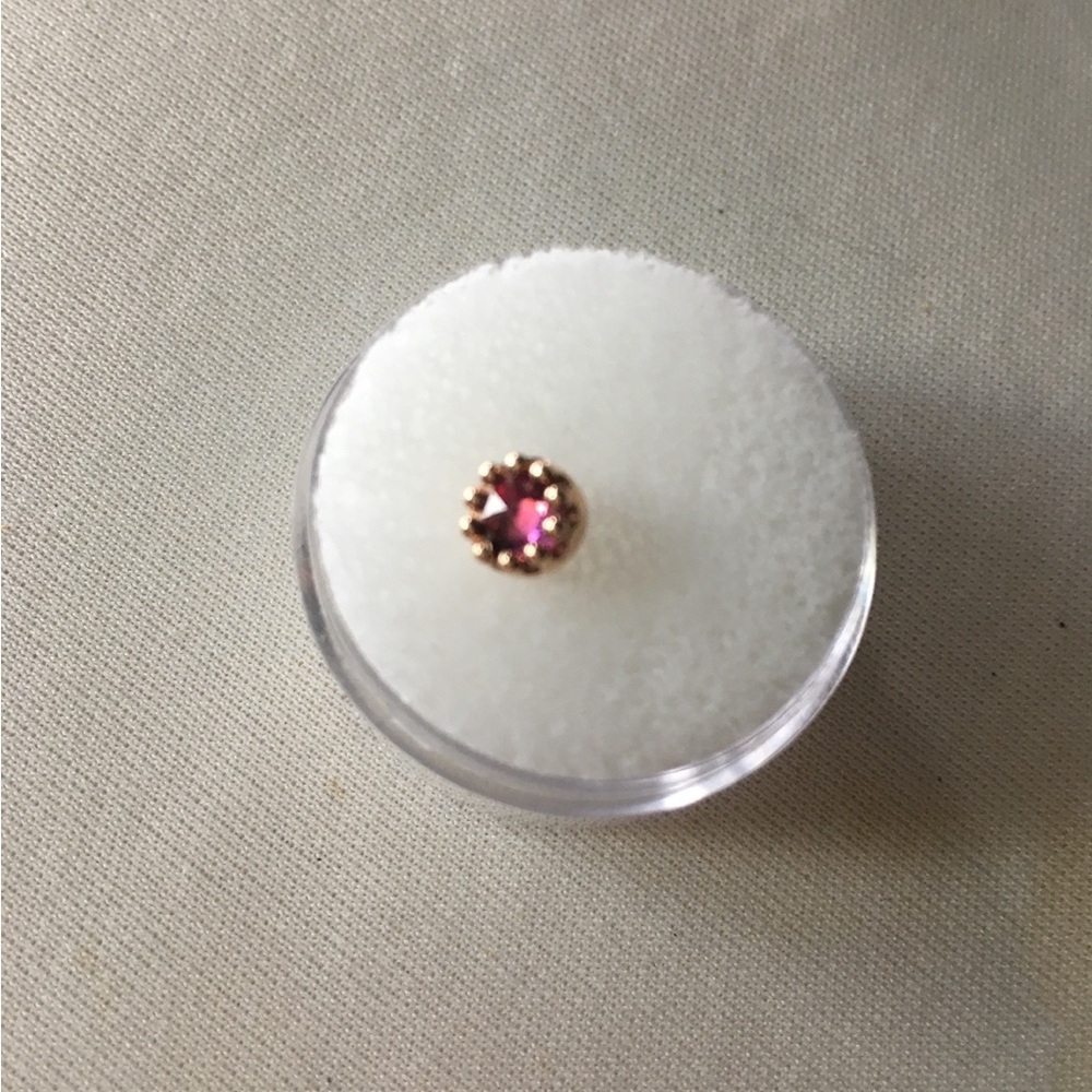 New bvla threaded crown with rose cut rhodolite garnet in rose gold ❤️❤️‍🔥💕
